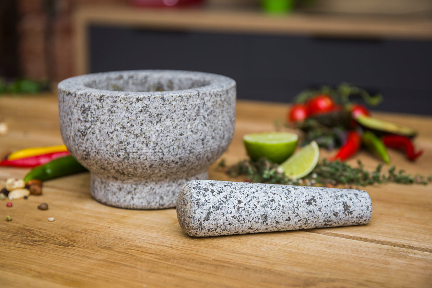 ChefSofi EXTRA Large 8 Inch 5 Cup-Capacity Mortar and Pestle Set - One Huge  Mortar and Two Pestels: 8.5 inch and 6.5 inch - Unpolished Heavy Granite